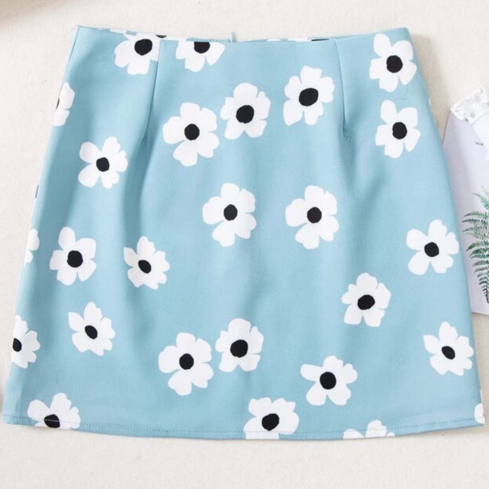Floral print skirts